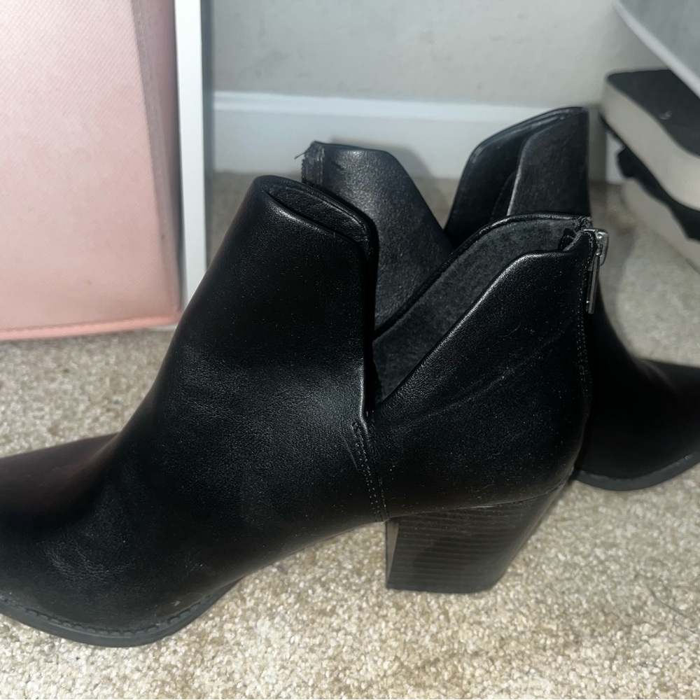 Grande new black booties